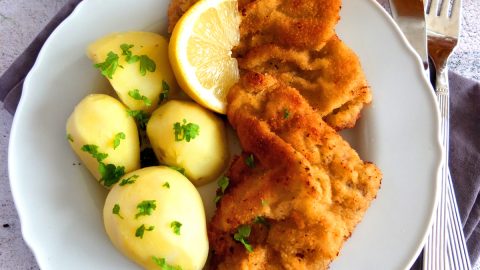 SCHNITZEL WIENER ART- origin and where to eat in Leonberg