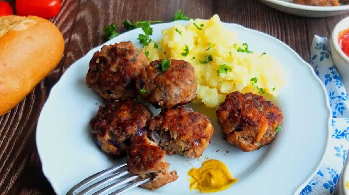 My Dinner Meatballs German BEST Recipe - Frikadellen -