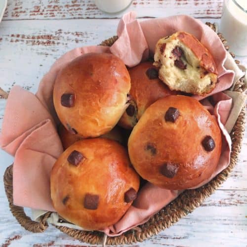 Chocolate buns in a basket