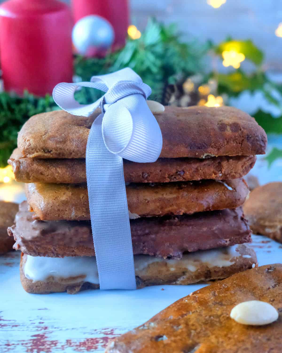 A stack of German Gingerbread.