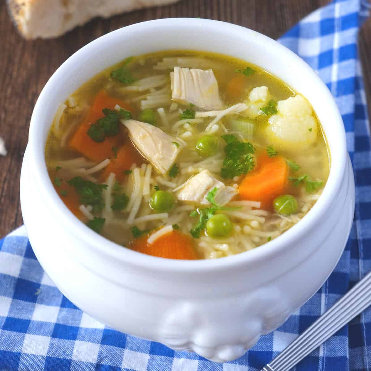 German Chickensoup (Hühnersuppe)