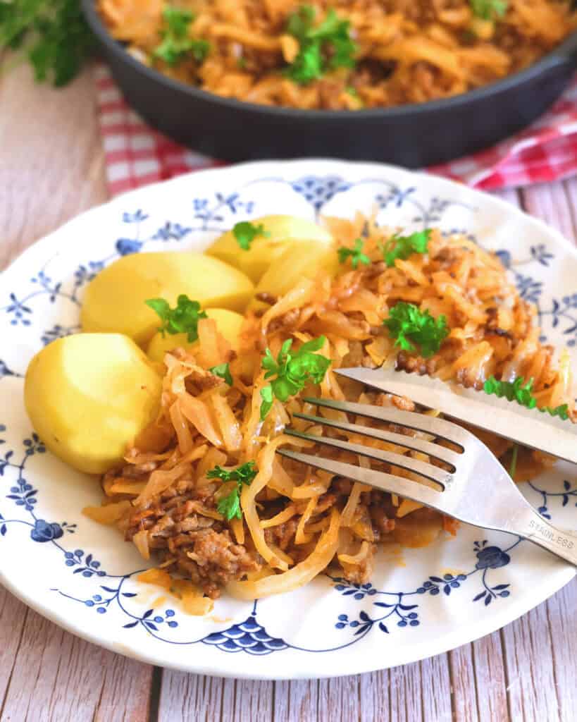 German Cabbage with beef and potatoes