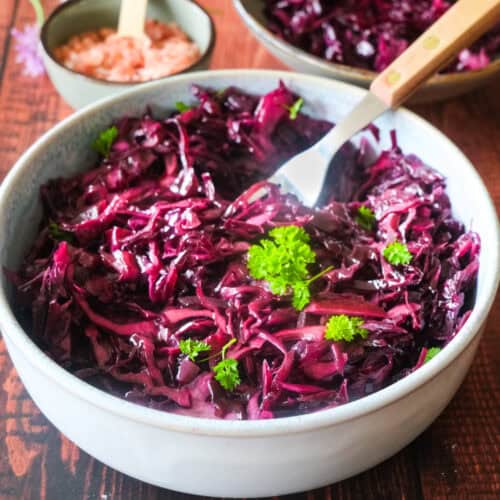 German Red Cabbage Salad