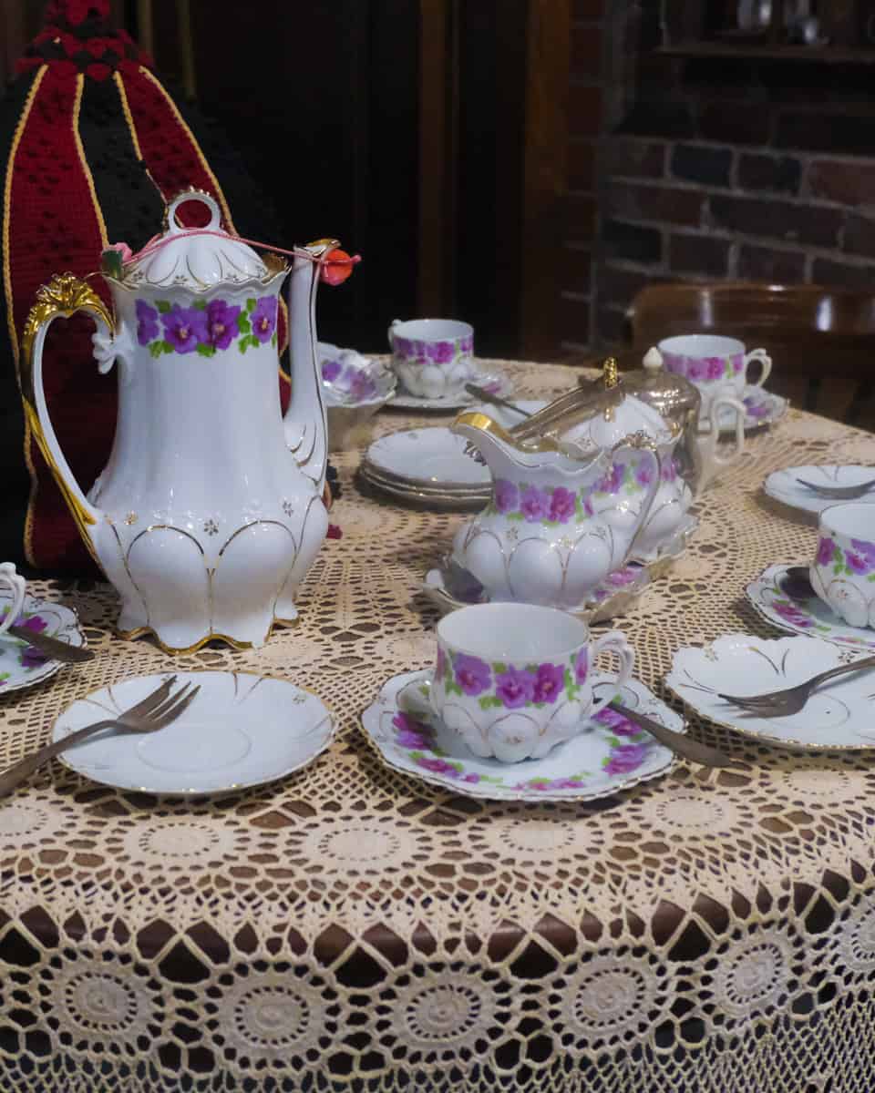 German Coffee Table Set